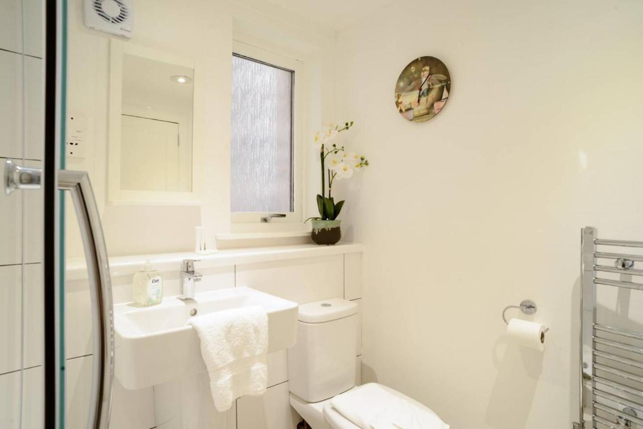 Altido Lovely Apartment For 4 With Free Parking Édimbourg Extérieur photo